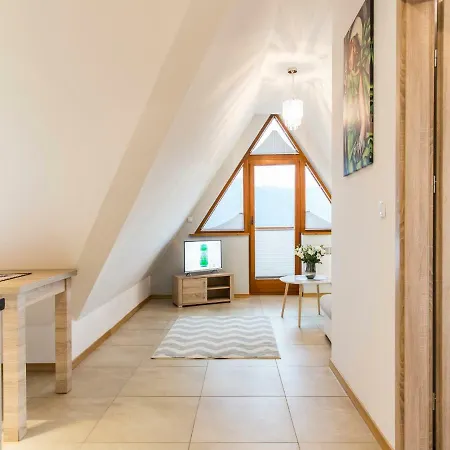Apartament Na Poddaszu Apartment *